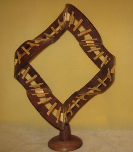 spoked wheel sculpture